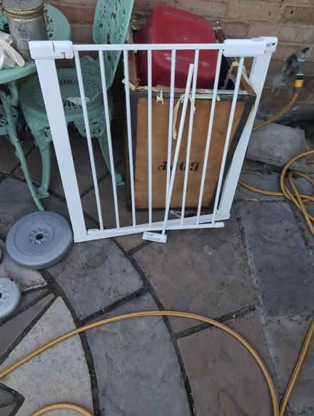 Photo of free Stairgate (Hanworth) #1