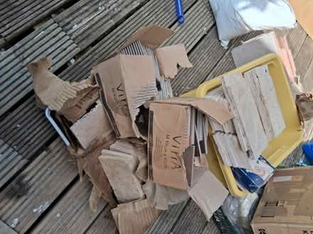 Photo of free Tiles (HX6 Sowerby bridge) #1