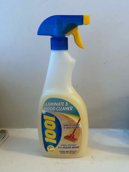 Photo of free 1001 Floor cleaner for laminates (Chiswick W4 near High Road) #1