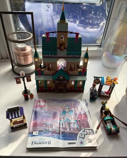 Photo of free Various Frozen Lego Sets (Wilmslow SK9) #1