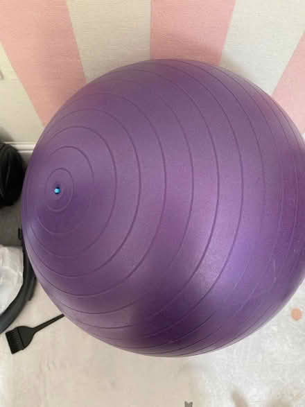 Photo of free Fit ball (SW20 Wimbledon) #2