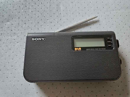 Photo of free DAB/FM radio. (Brinscall PR6) #3