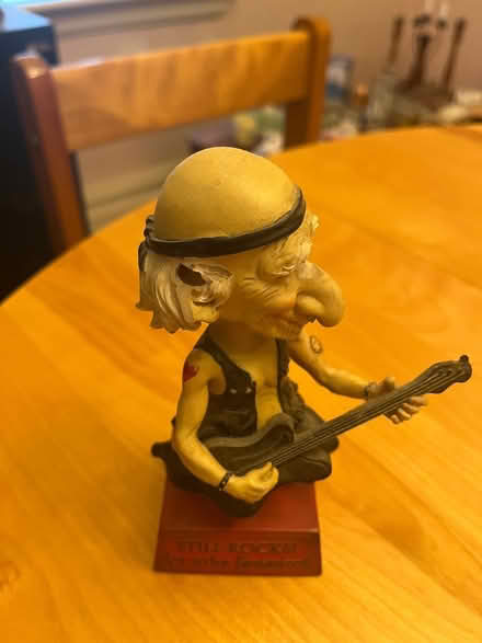 Photo of free Rocker bobble head (Hintonburg) #1