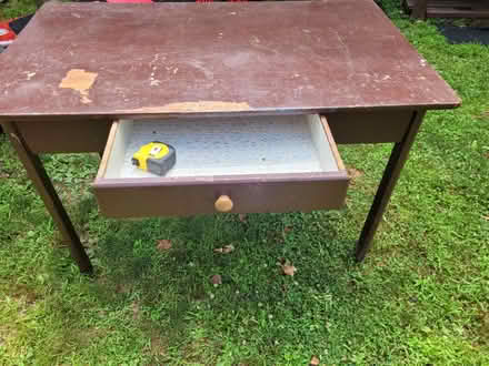 Photo of free Desk or work table (mohegan lake, ny) #1