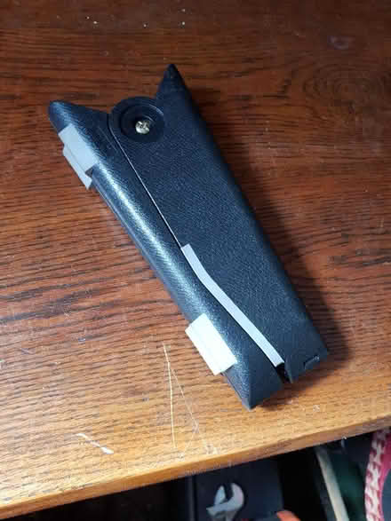 Photo of free Violin/Mandolin stand (New Catton NR3) #3