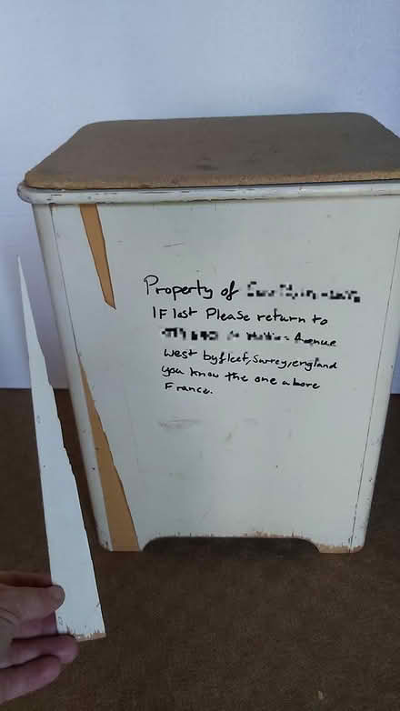 Photo of free bathroom seat/storage - upcycle (KT14) #2