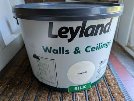 Photo of free Full tub of paint (Cannon Park CV4) #1