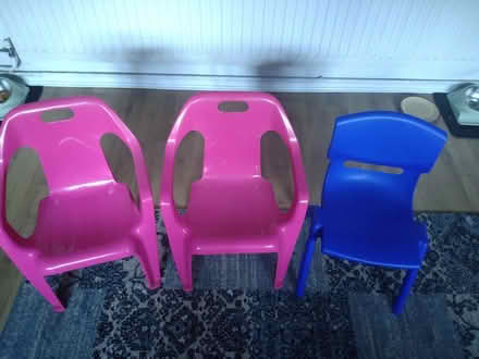 Photo of free 3 children's chairs (GL14) #1