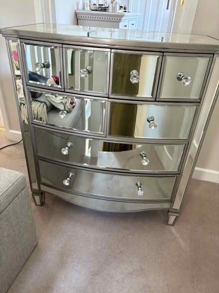 Photo of free Bedside table & drawer chest (Caversham Heights RG4) #4