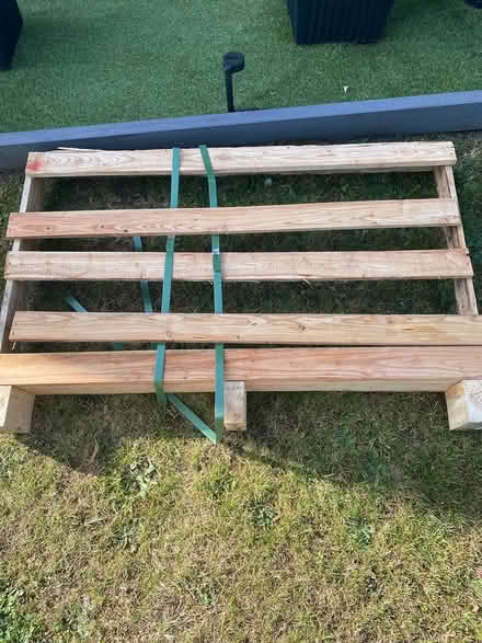 Photo of free pallet if anyone wants it ng5 (Arnold NG5) #1