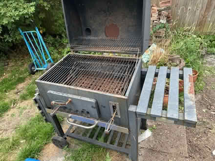 Photo of free Large BBQ (Alexandra Palace N22) #2