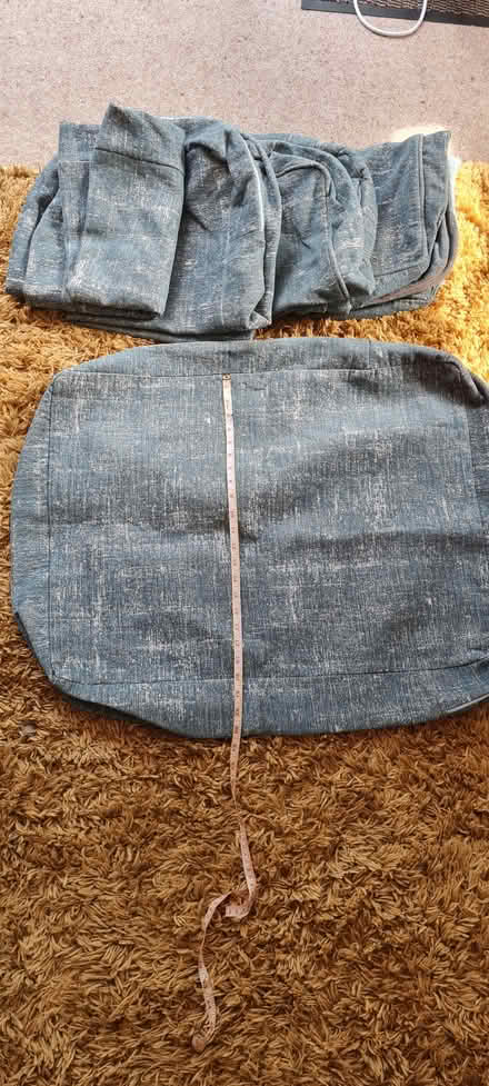 Photo of free Fabric/sofa cushions (CB21) #2