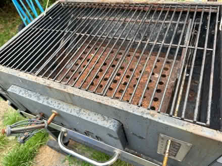 Photo of free Large BBQ (Alexandra Palace N22) #3