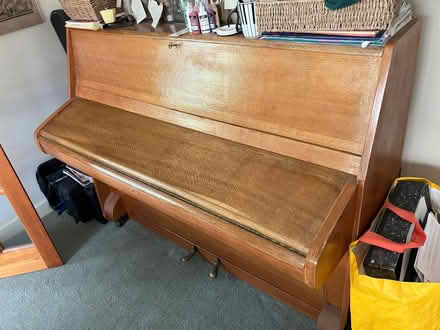 Photo of free PIANO - Upright piano (Wrexham LL13) #1