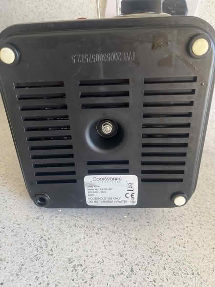 Photo of free Cookworks (Argos) mini deep fryer (BA2) #4