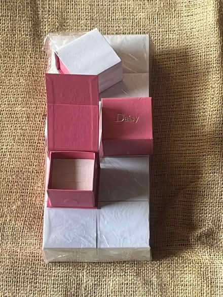 Photo of free Daisy Pink Jewellery Gift Boxes (Catford South SE12) #1