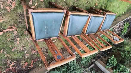 Photo of free 1930s extending dining table and chairs (Catford South SE6) #3