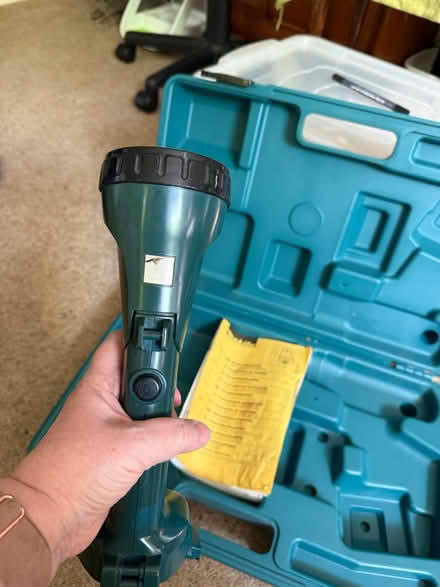 Photo of free Makita torch (BH8 Bournemouth) #4