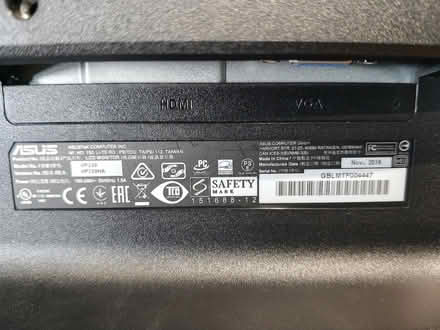 Photo of free Asus 22" lcd monitor screen (NR7) #3