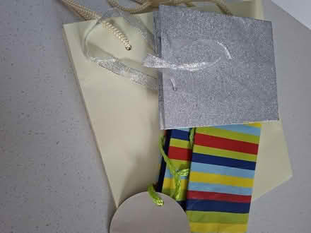 Photo of free Gift Boxes and Bags (Panshanger AL7) #4