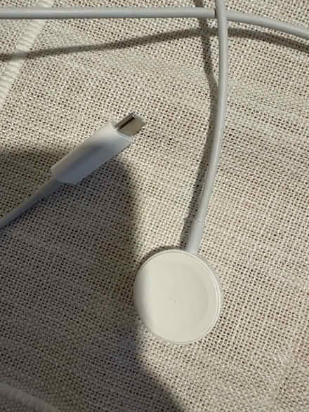 Photo of free Apple Watch charger (Katherines CM19) #2