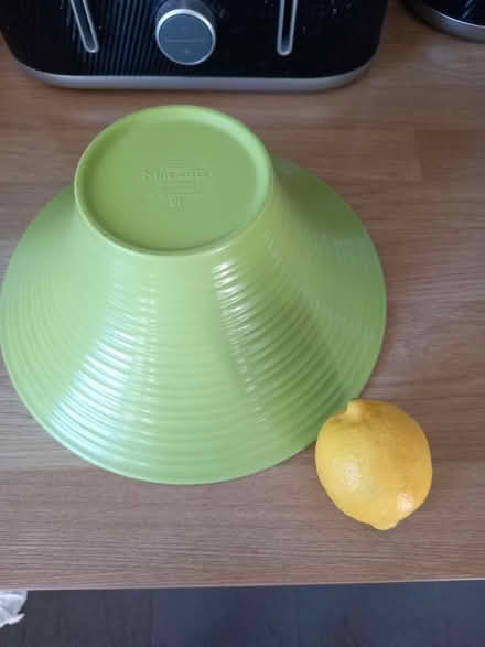 Photo of free Green bowl (Roundhill area brighton) #4