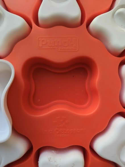 Photo of free Dog feeding puzzle (Norton Lees S8) #2