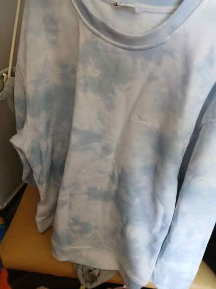 Photo of free Slazenger jumper (Little Carleton FY3) #1