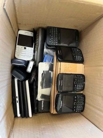 Photo of free Old Blackberry Phones (Three Cocks LD3) #1