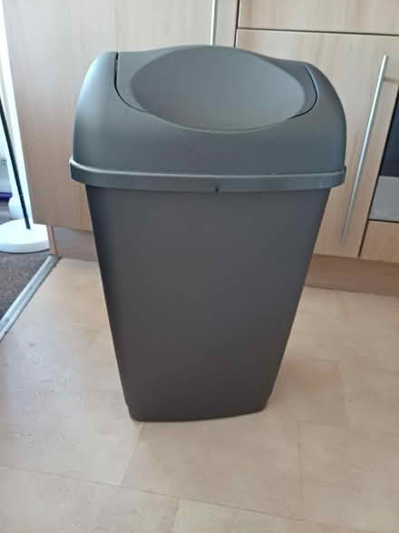 Photo of free Kitchen bin (Belgrave LE4) #1