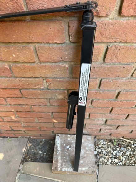 Photo of free Land Rover screw jack (Bracknell Forest RG42) #1