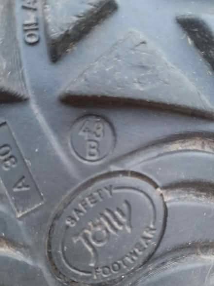 Photo of free Jelly boots size 43 (Havant PO9) #2