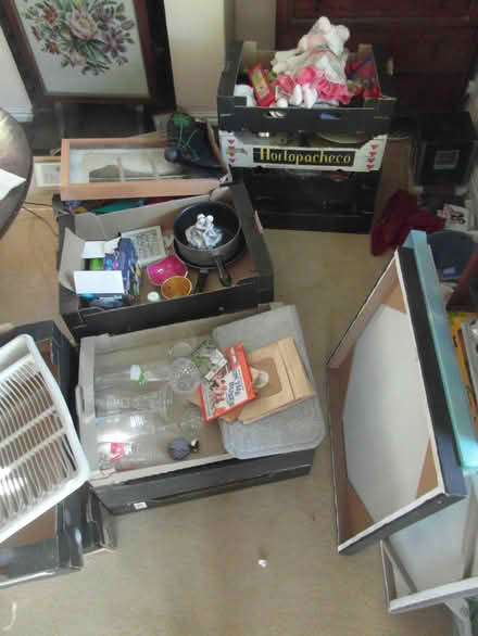 Photo of free big giveaway of household stuff at my front gate in waverton (Waverton CH3) #1