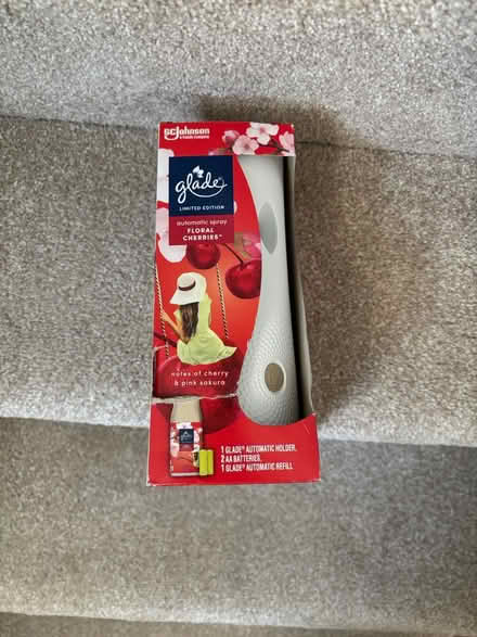 Photo of free Glade automatic refil unit only (Letchworth SG6) #1