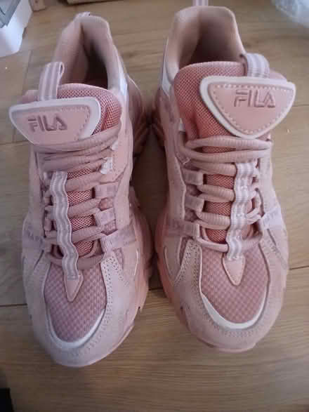 Photo of free Size 6 chunky pink Fila trainers (Haggerston E8) #2