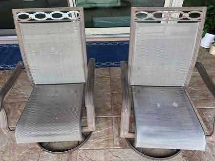Photo of free chairs and floats (Venice Island) #2
