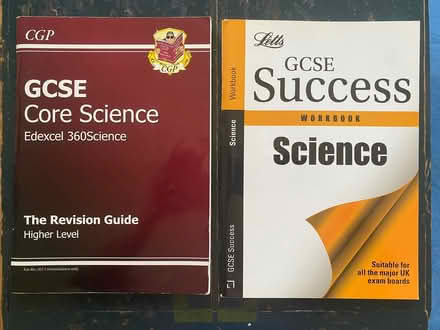 Photo of free GCSE science revision guide and workbook (Merton Park SW19) #1