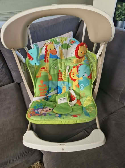 Photo of free Fisher price swing chair (Meole Brace SY3) #1