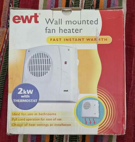 Photo of free Wall mounted fan heater (Twickenham TW1 (St Margarets)) #2