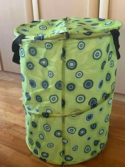 Photo of free Pop up laundry basket (Bracknell Forest RG42) #2