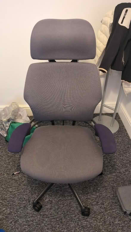 Photo of free Office chair (RG1, reading) #1