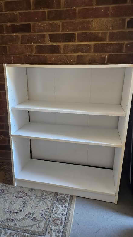 Photo of free White bookcase (AL1) #1