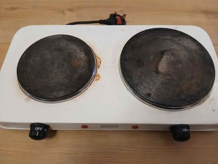 Photo of free 2 ring electric hob (Haggerston E8) #1