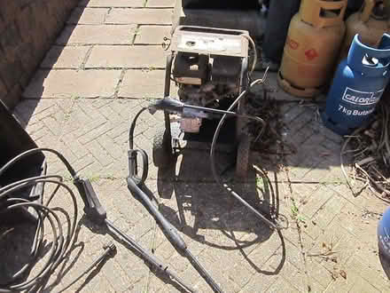 Photo of free petrol pressure washer (Morton NR9) #1