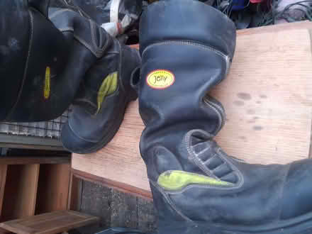 Photo of free Jelly boots size 43 (Havant PO9) #4