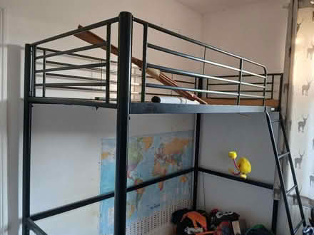 Photo of free Hi-sleeper bed. (Woodside SE25) #1