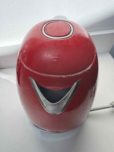 Photo of free Smeg red kettle (Br3 1jg) #2
