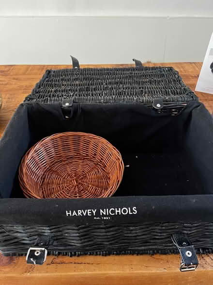 Photo of free Assorted home items (Queens Park) #1