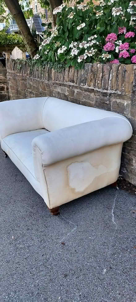Photo of free White Sofa S10 (S10 Endcliffe Vale) #2