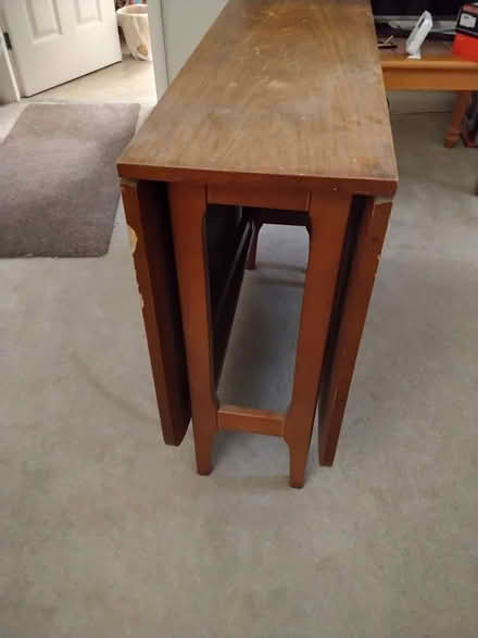 Photo of free Table expandable (Bordon GU35) #1